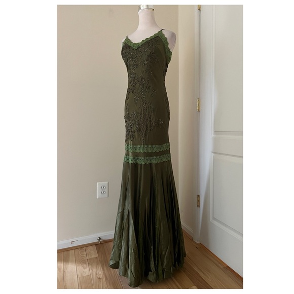 Sue Wong Elegant Olive Green Beaded Evening Gown - Picture 5 of 14